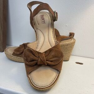 BORN Espadrille Tan Brown Suede Bow Wedge Comfort Leather Foot Bed Sandal 7